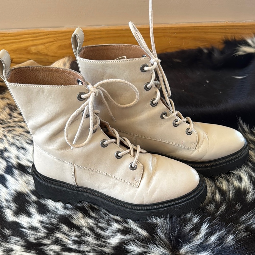Madewell cream leather boots